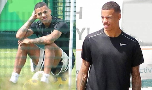 太阳报：格林伍德返回曼彻斯特，和前曼联队友一起训练