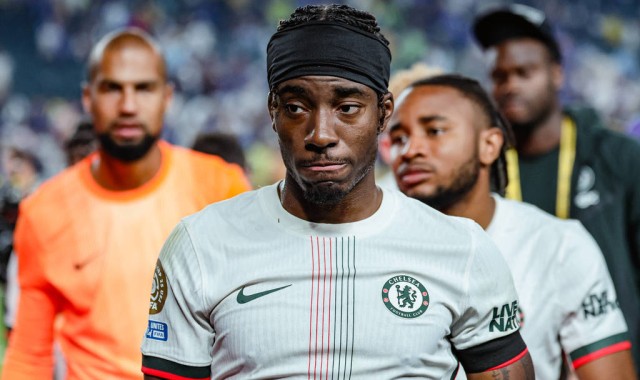 下车进厂！曝阿森纳已与马杜埃凯谈妥 将向切尔西提交报价