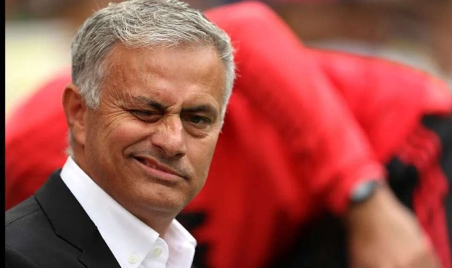 穆帅急切回归曼联！3大难题待解，球迷悲喜交加：这次能逆袭吗？