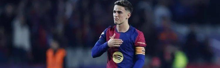 巴萨板凳球员是真菜，逼得主力不得不上场...