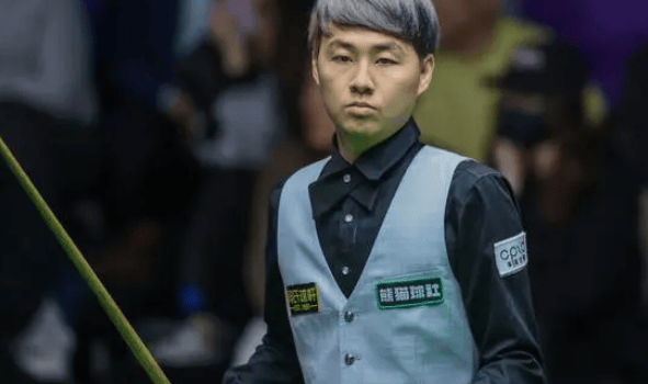 50万周薪！姆巴佩官宣加盟曼联，薪资超哈兰德引热议