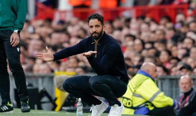 曼晚：没世俱杯没欧冠，曼联只能在休赛期想想怎么赚钱