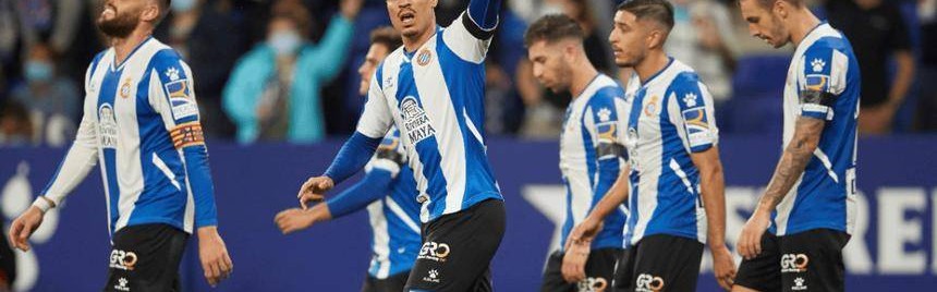 西甲保级生死劫！巴伦西亚主场两连胜迎苦主，奥维耶多 3 连败遇锋线救星？