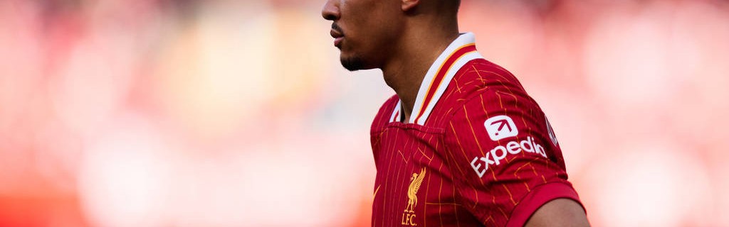 风暴前夜！利物浦清洗名单或达两位数，阿诺德转会皇马竟是另一回事？