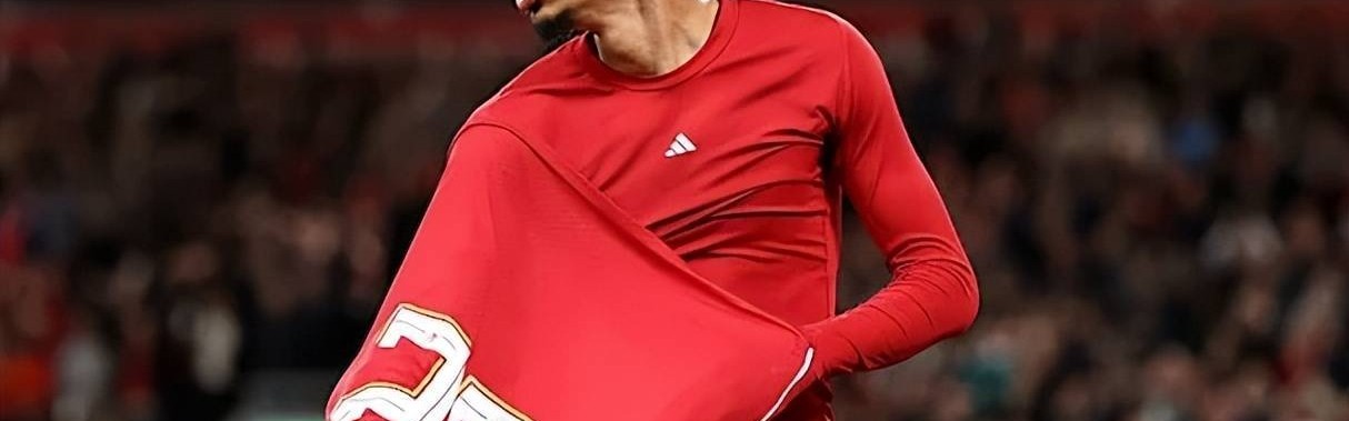 双锋难题or甜蜜烦恼？埃基蒂克喊话斯洛特，期待与伊萨克并肩作战