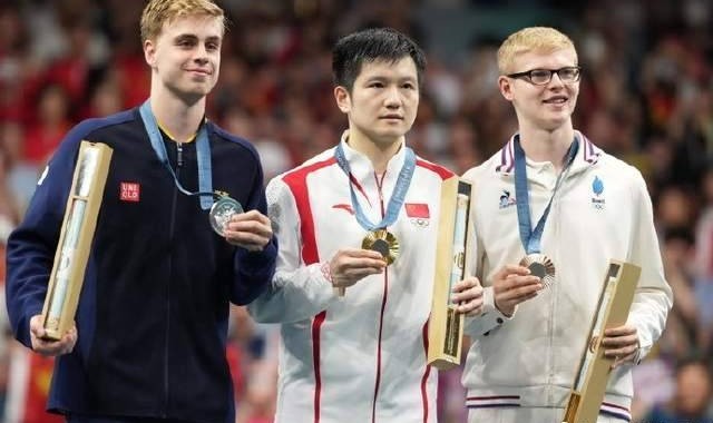 勒布伦:樊振东加盟德甲是特大好消息 我很期待和他在欧冠赛场交锋