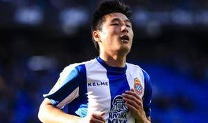 今晚海港迎来喜讯！西甲中场猛将加盟，武磊力荐，巴尔加斯替代者