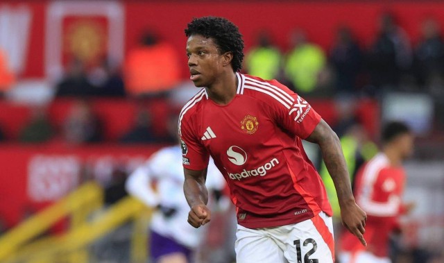 一日英超动向：哈兰德5球2助实在太残暴，奥纳纳惹怒阿莫林被租