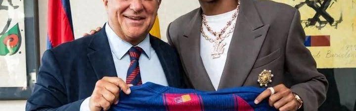 16岁！亚马尔成巴萨新10号，续约至2031年，他想走出自己的路