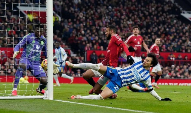 2000万签字费引爆足坛！皇马切尔西暗战，拜仁核心去留藏惊天变局