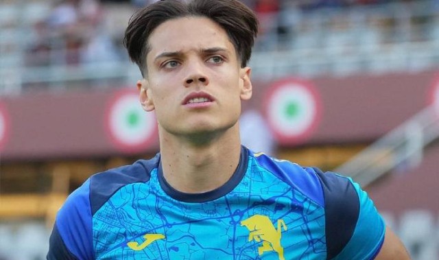 意甲联赛：罗马 2-0 都灵，全力冲刺欧冠资格