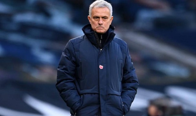 穆里尼奥下课！无缘欧冠资格赛正赛，或将转投美职联