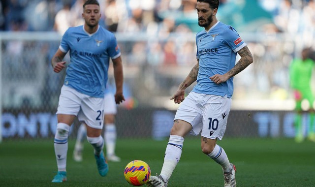 周一意甲焦点战：热那亚主场难挡拉齐奥锋芒，客胜或成定局