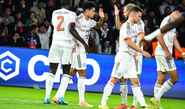 拜仁慕尼黑在圣保利的胜利中平了德甲进球纪录