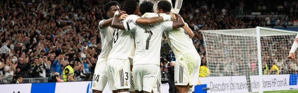 皇马2-1瓦伦西亚引发内讧！维尼修斯抢点失手，姆巴佩帽子戏法梦碎背后