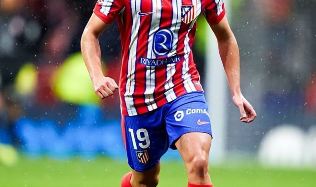 马竞5-1横扫法兰克福！格列兹曼200球里程碑闪耀，小蜘蛛1球2助