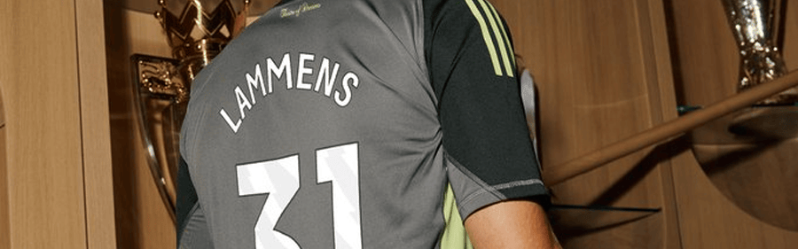 拉门斯穿曼联31号球衣原因曝光，致敬前辈！经纪人长相让球迷爆笑