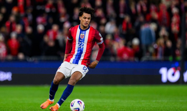 双头教练创奇迹！维京34年后重夺挪超冠军，创5大纪录直指欧冠