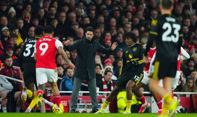 事实证明，逆转绝杀阿森纳的曼联，已经走上了另一条大道