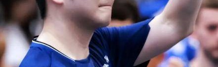 3比0大获全胜！樊振东欧冠首秀取得开门红，国乒奥运冠军笑容灿烂