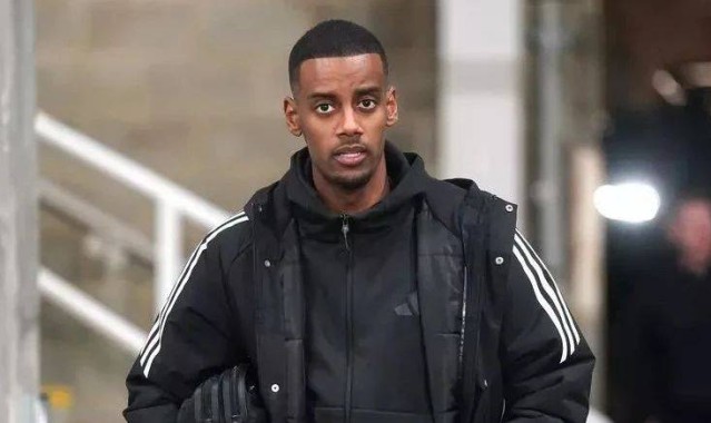 重磅！伊萨克转会利物浦迎24小时倒计时，纽卡斯尔突袭新计划