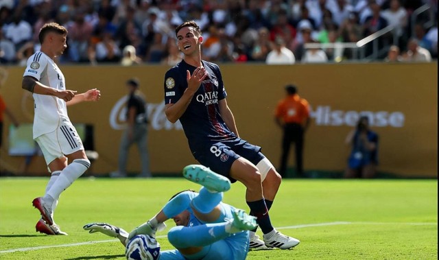 法甲劲旅大巴黎4-0横扫皇马，姆巴佩闪耀晋级世俱杯决赛