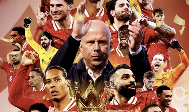 安菲尔德红色海洋！利物浦夺得英超冠军，女球迷脱衣庆祝