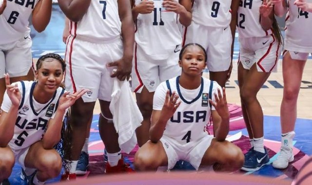 美国U16女篮狂胜波多黎各100分 造成对方48次失误