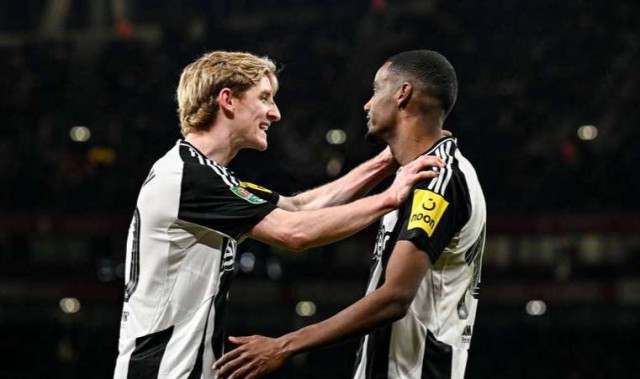 1亿豪砸+24小时加速！利物浦抢伊萨克最后机会，纽卡疯狂截胡？