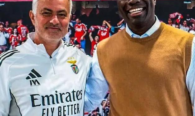 穆里尼奥迎来关键双战，狂人依旧自信，本菲卡本赛季冠军可期