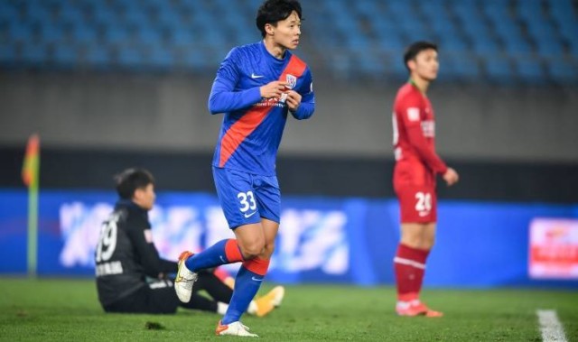 媒体人：申花角球绝对是阿森纳真传，变化路数像打出的争议也像