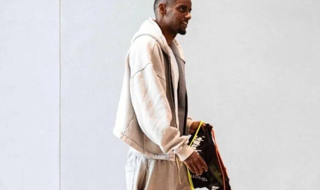 利物浦冲击6连胜，曼城8人回归，三大因素，曼联新门将只能首发