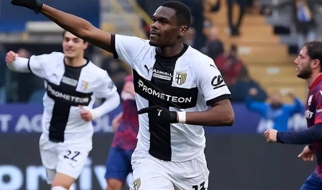 钱袋子松了！国米债务降3.5亿，2500万追博尼+400万年薪锁霍伊伦