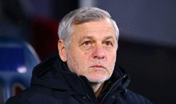 国足新帅人选曝光！59岁法甲MVP教练有望接手，风头十足！