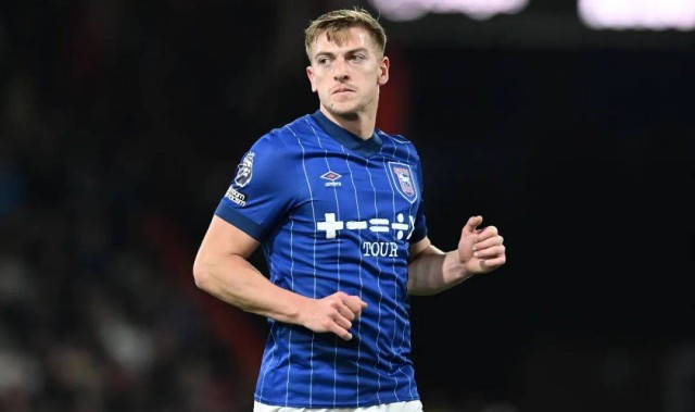 曼联痛失天才！切尔西豪掷3000万镑激活条款签下德拉普，欧冠诱惑+恩佐召唤成致命杀招！