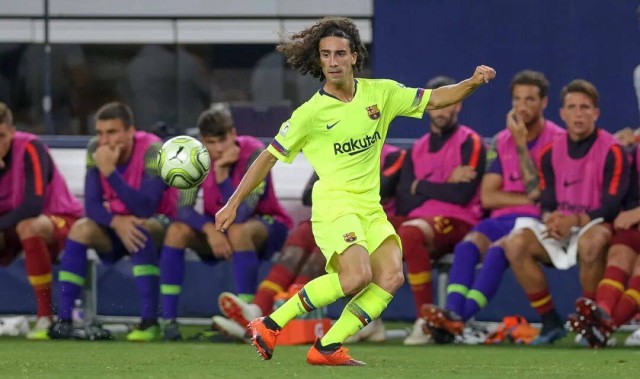 巴萨卖库库雷利亚只赚了980万欧，1年后切尔西就花了6300万