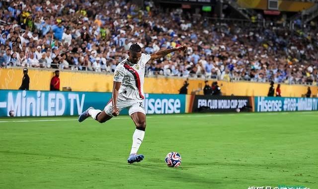 c罗说的对！沙特世界前五联赛，利雅得新月4-3曼城晋级世俱杯8强