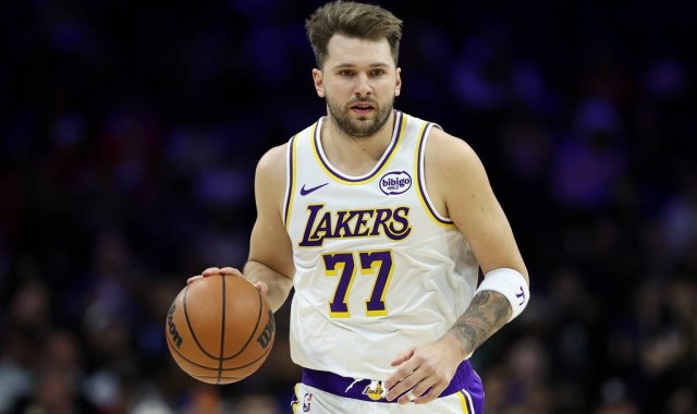 全明星球迷投票次轮：东契奇票王 字母哥东部第1