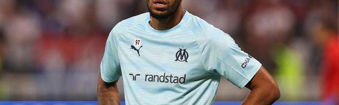 1-0，87分钟绝杀，乌龙球制胜，里昂掀翻法甲10冠王，3连胜排第2