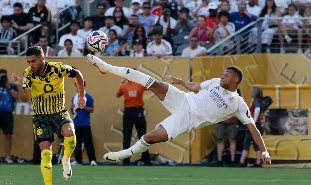 皇马高层敦促姆巴佩与维尼修斯解决分歧