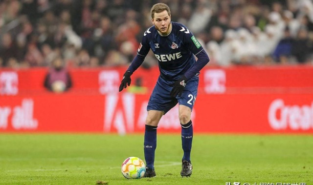 官方：拜仁二队重磅引援，前德甲球员叶落归根